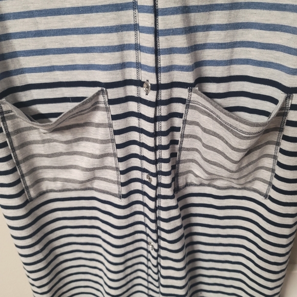 Chicos Zenergy Radley Striped Button Front  Duster Cardigan W/Pockets SZ 1=M - Picture 6 of 11